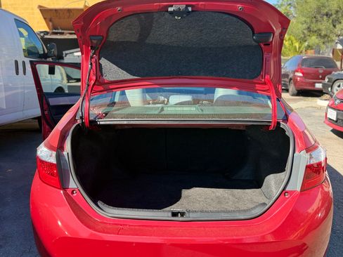 Used 2015 Toyota Corolla LE image 13