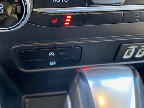 Used 2018 Ford EcoSport Titanium image 8