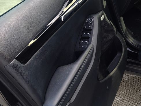 Used 2021 Kia Seltos SX w/ SX Sunroof Package image 6