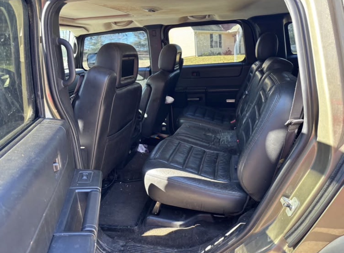 Used 2005 HUMMER H2 w/ Preferred Equipment Group AWD/4WD image 5