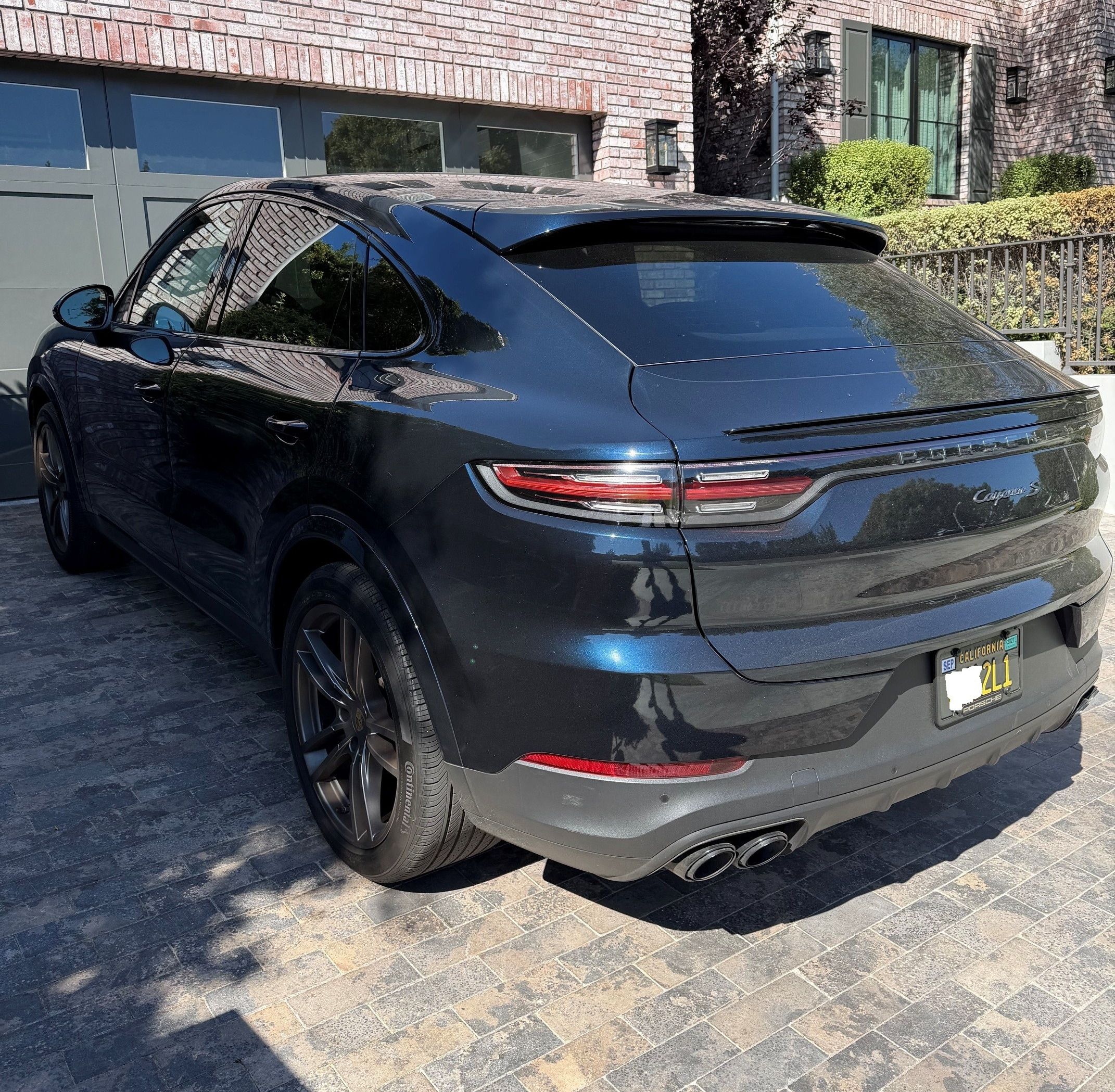 Used 2022 Porsche Cayenne S Platinum AWD/4WD image 6