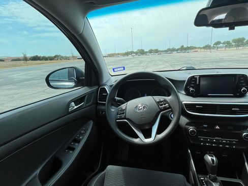 Used 2020 Hyundai Tucson SEL FWD image 12