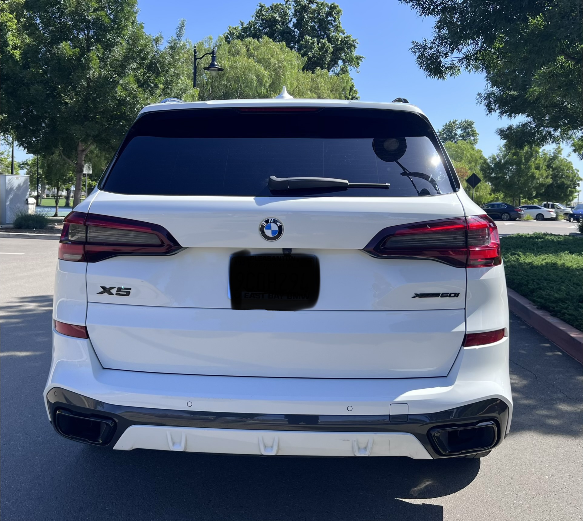 Used 2021 BMW X5 xDrive45e w/ M Sport Package AWD/4WD image 5