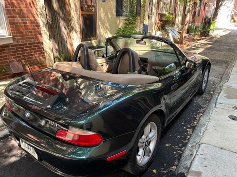 Used 2000 BMW Z3 2.5i RWD image 8