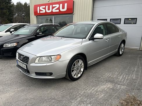 Used 2007 Volvo S80 3.2 image 1