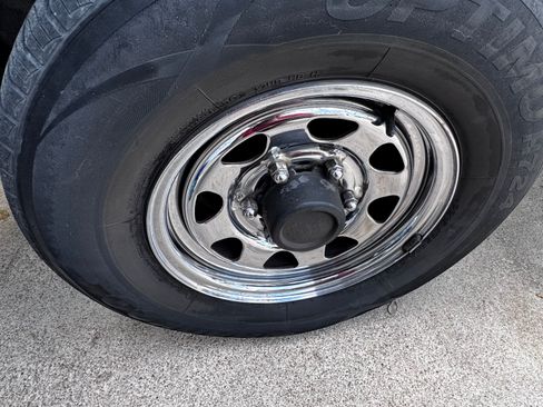 Used 1994 Nissan Pickup XE image 10