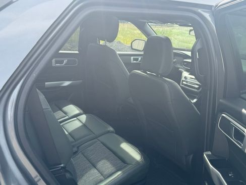 Used 2022 Ford Explorer Timberline AWD/4WD image 5