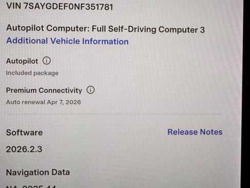 Used 2022 Tesla Model Y Performance image 11