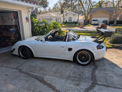 Used 2001 Porsche Boxster S image 28