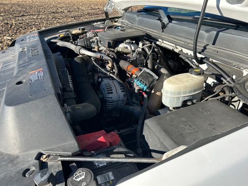 Used 2013 Chevrolet Silverado 3500 LT w/ Interior Plus Package image 27