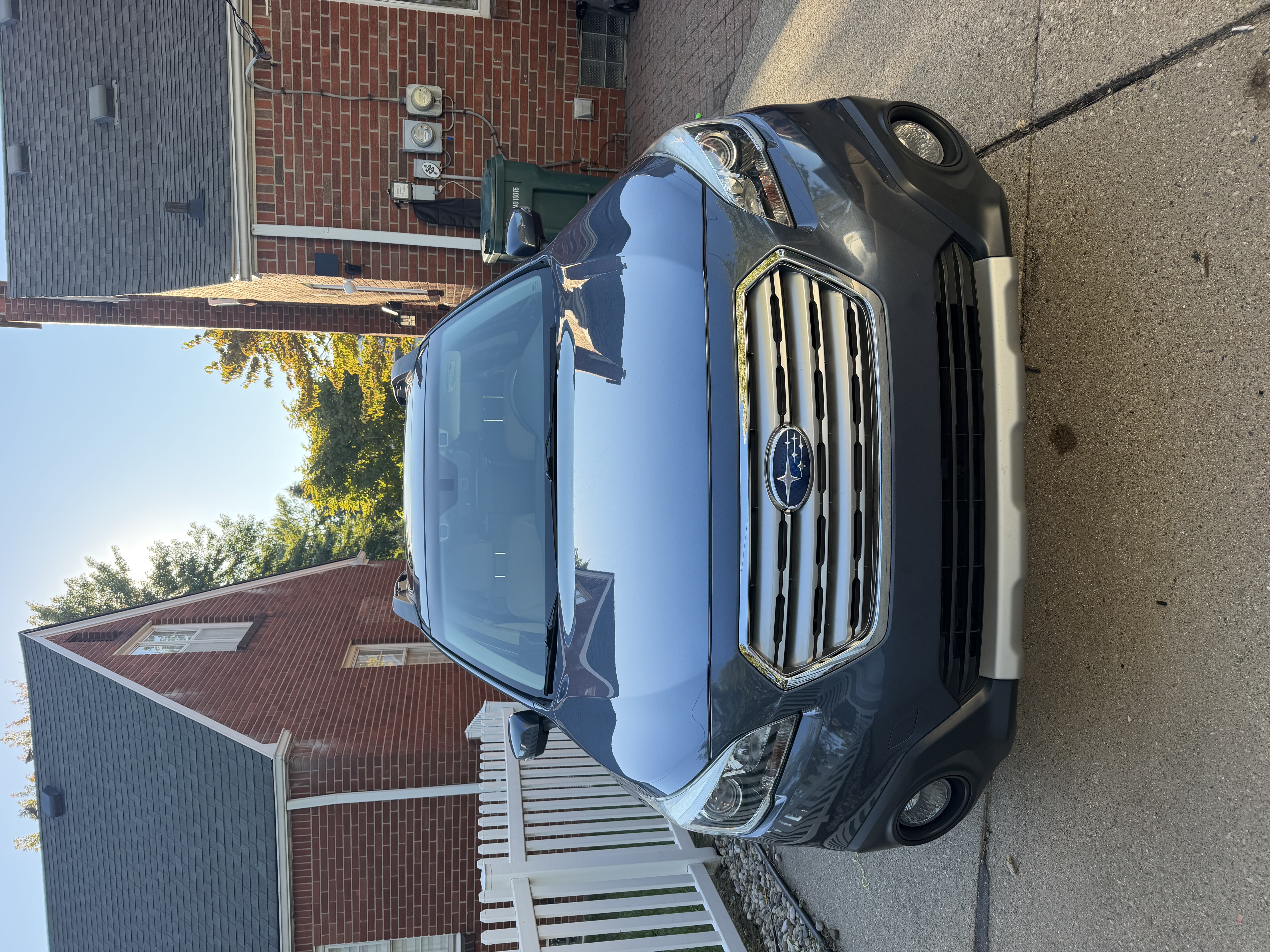 Used 2017 Subaru Outback 3.6R Limited AWD/4WD image 4