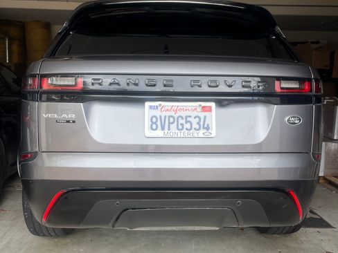 Used 2020 Land Rover Range Rover Velar S image 12