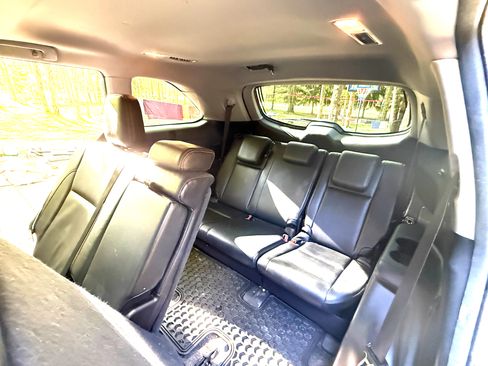 Used 2017 Toyota Highlander XLE AWD/4WD image 14