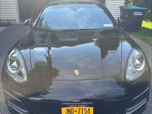 Used 2014 Porsche Panamera 4S Executive AWD/4WD image 17
