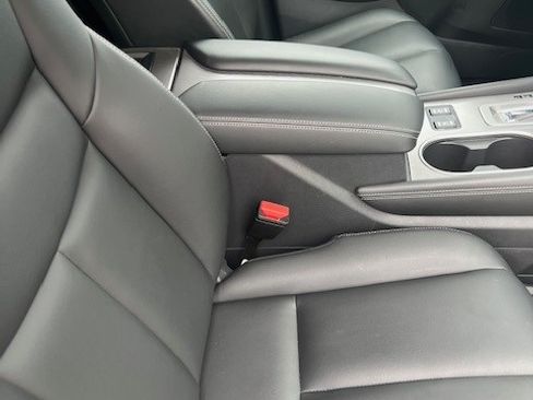 Used 2023 Nissan Murano SV w/ SV Midnight Edition Package image 13