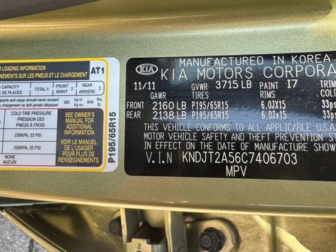 Used 2012 Kia Soul FWD image 16