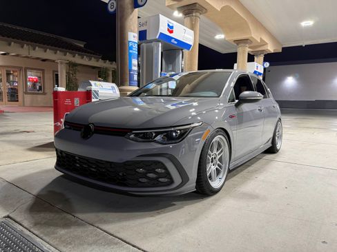 Used 2023 Volkswagen GTI S image 1