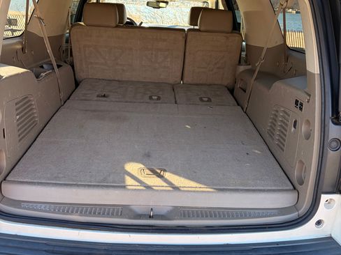 Used 2015 GMC Yukon XL SLT w/ Open Road Package image 17