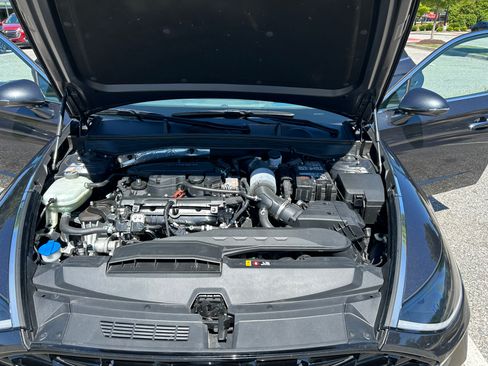 Used 2020 Hyundai Sonata Limited w/ Cargo Package FWD image 12