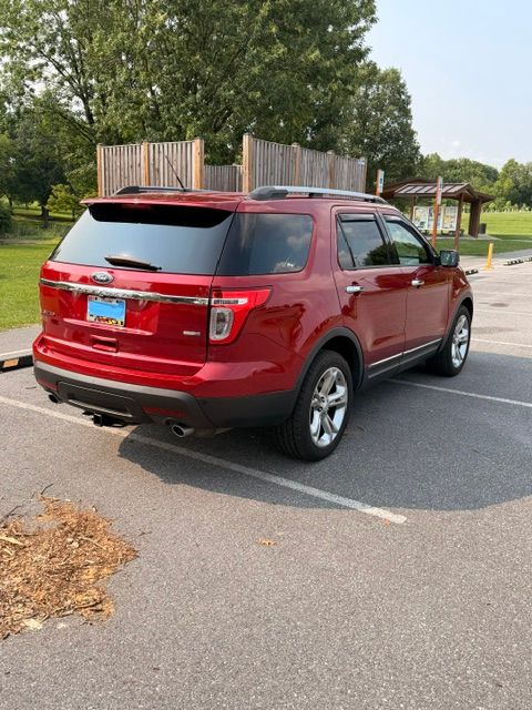 Used 2014 Ford Explorer Limited AWD/4WD image 4