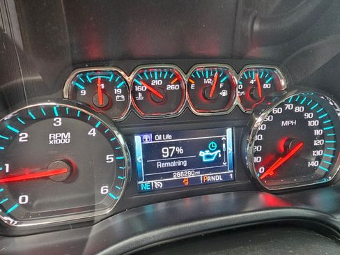 Used 2018 Chevrolet Silverado 2500 LT image 12