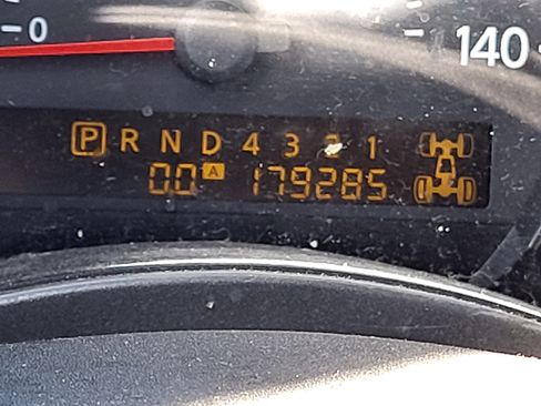 Used 2007 Nissan Armada SE w/ Bose Pkg image 2