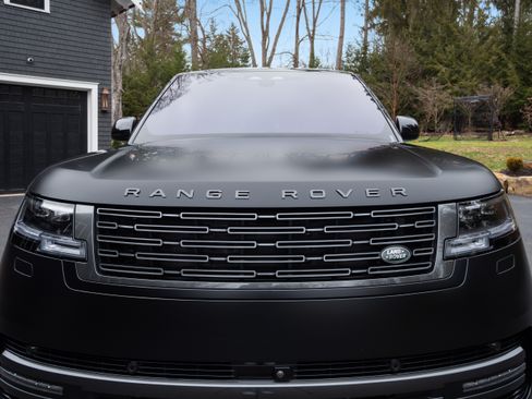 Used 2023 Land Rover Range Rover SE image 13