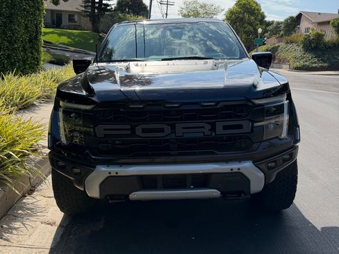 Used 2025 Ford F150 Raptor AWD/4WD image 6