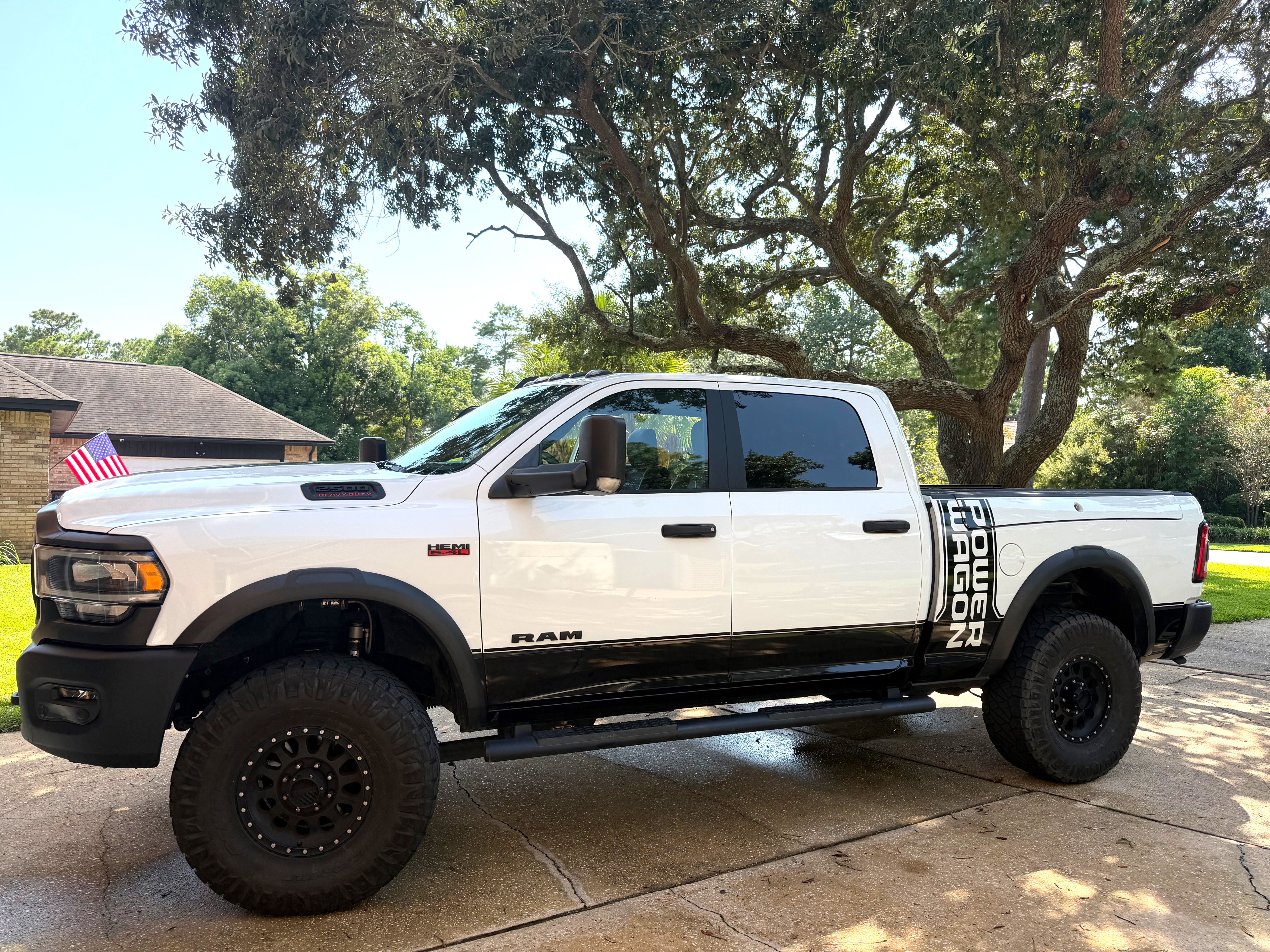 Used 2020 RAM 2500 Power Wagon AWD/4WD image 2