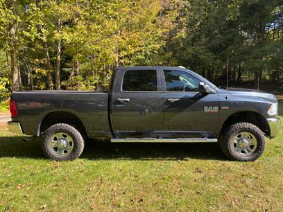 Used 2016 RAM 2500 Tradesman w/ Chrome Appearance Group
