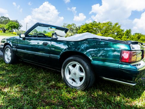 Used 1992 Ford Mustang LX image 12