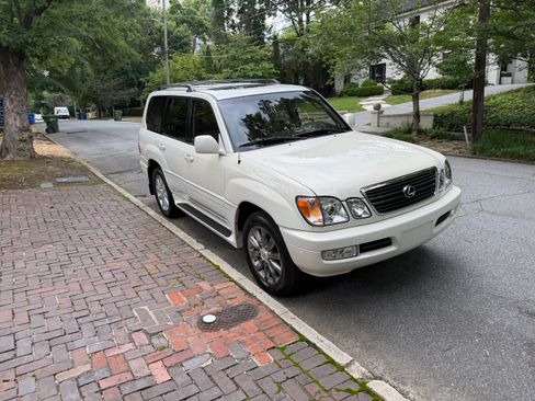 Used 2000 Lexus LX 470 4WD image 6