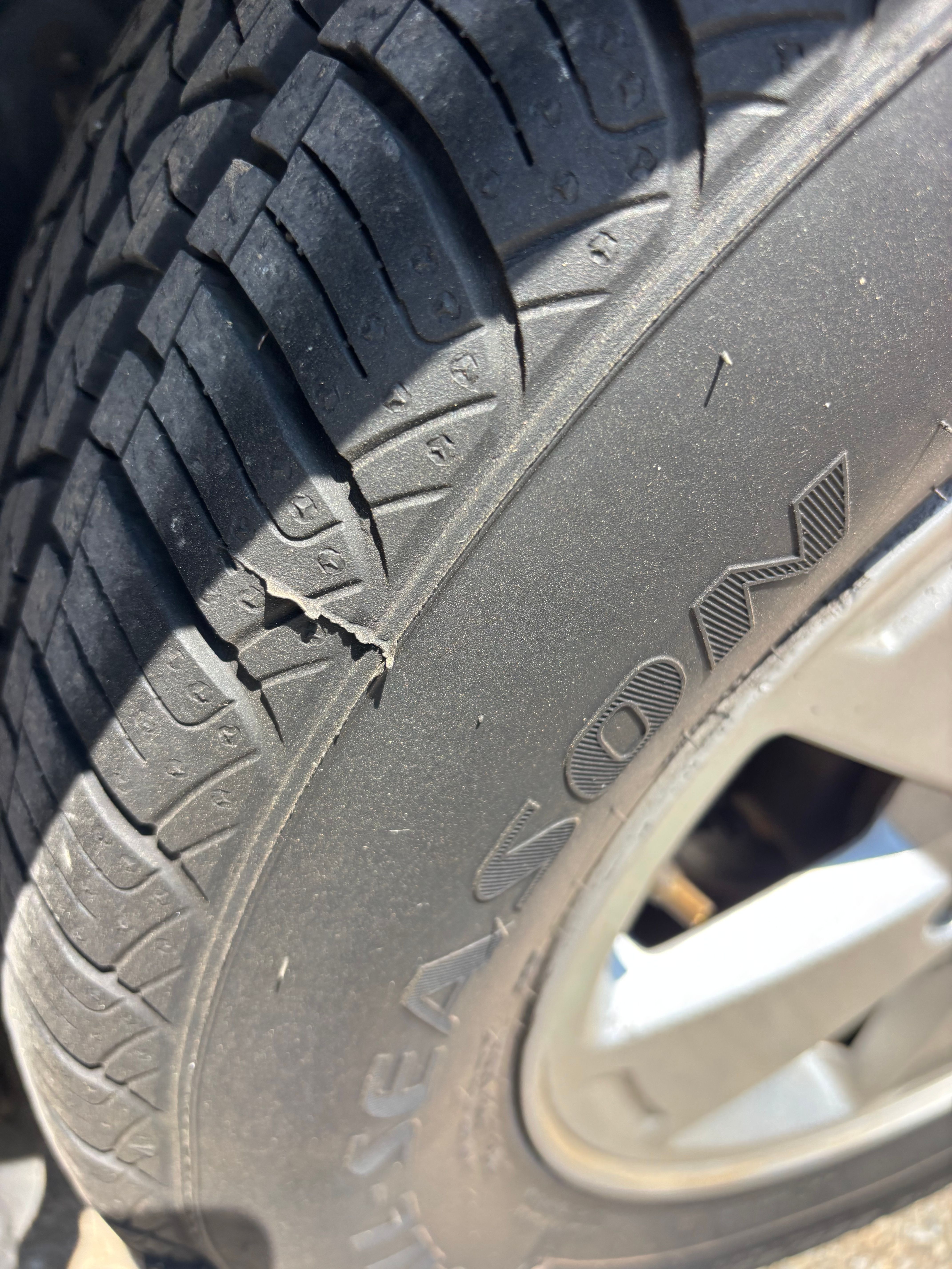 Used 2008 Chevrolet Impala LT FWD image 8