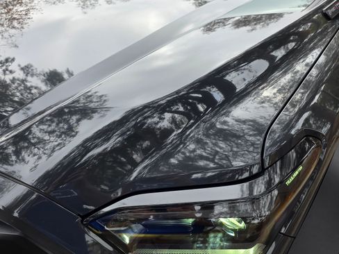 Used 2025 Toyota Tacoma 4x4 Double Cab Hybrid image 27