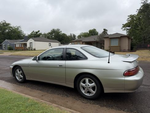 Used 2000 Lexus SC 300 Coupe RWD image 4