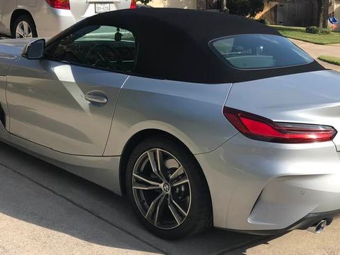 Used 2022 BMW Z4 sDrive30i w/ M Sport Package image 5