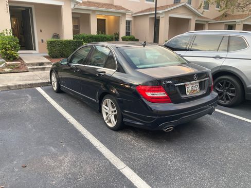 Used 2012 Mercedes-Benz C 300 4MATIC Sedan image 5