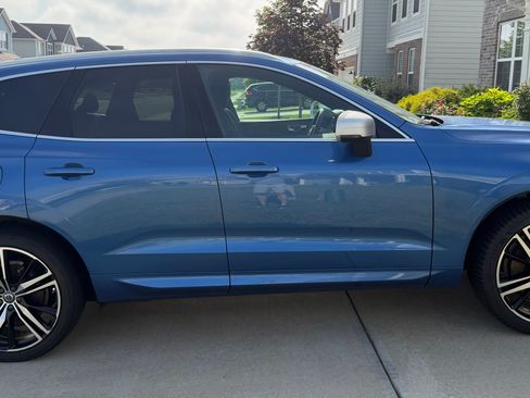 Used 2019 Volvo XC60 T6 R-Design w/ Protection Package Premier AWD/4WD image 4