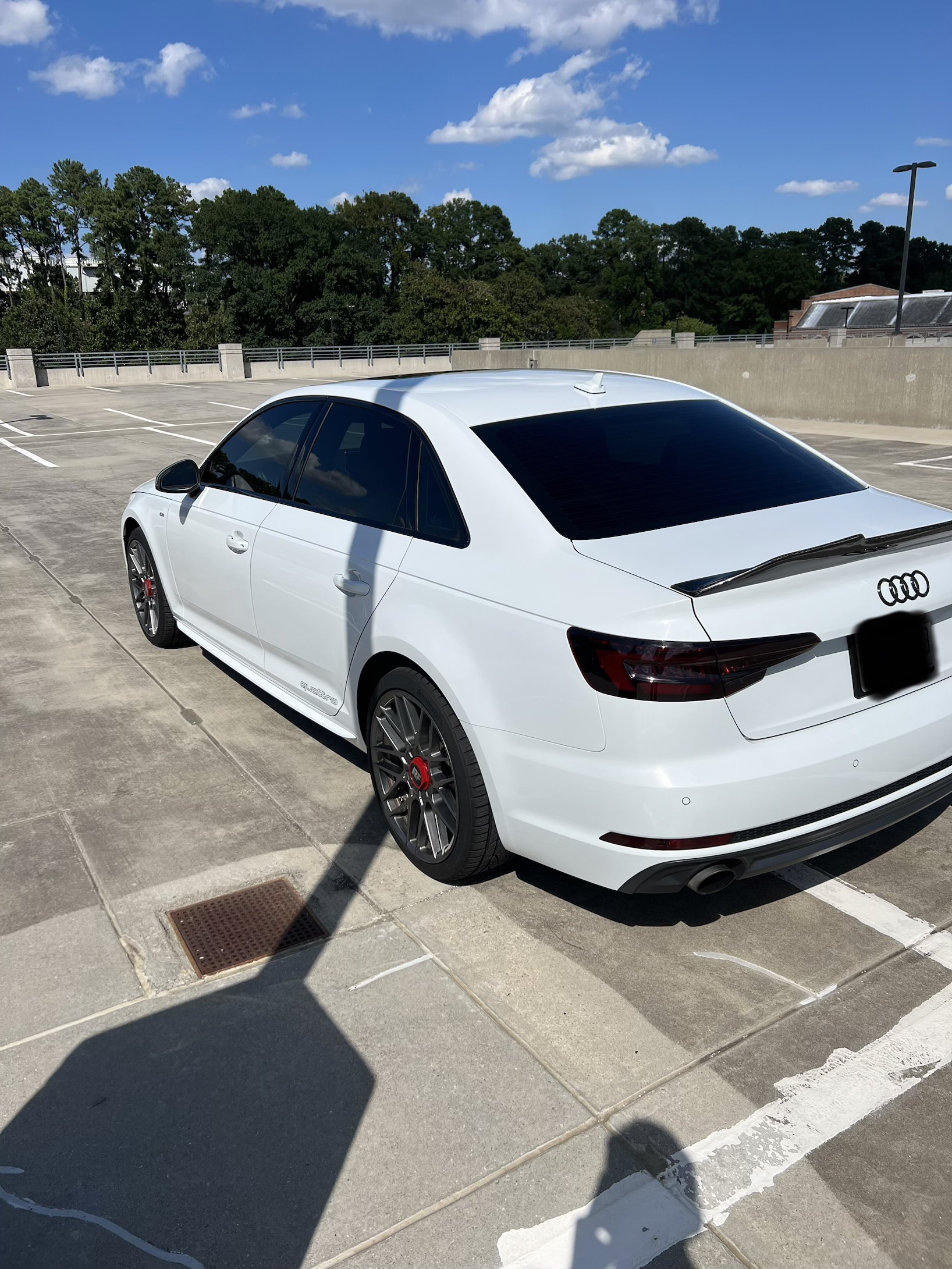 Used 2018 Audi A4 2.0T Premium Plus w/ Premium Plus Package AWD/4WD image 6