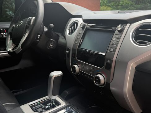 Used 2019 Toyota Tundra Platinum RWD image 17