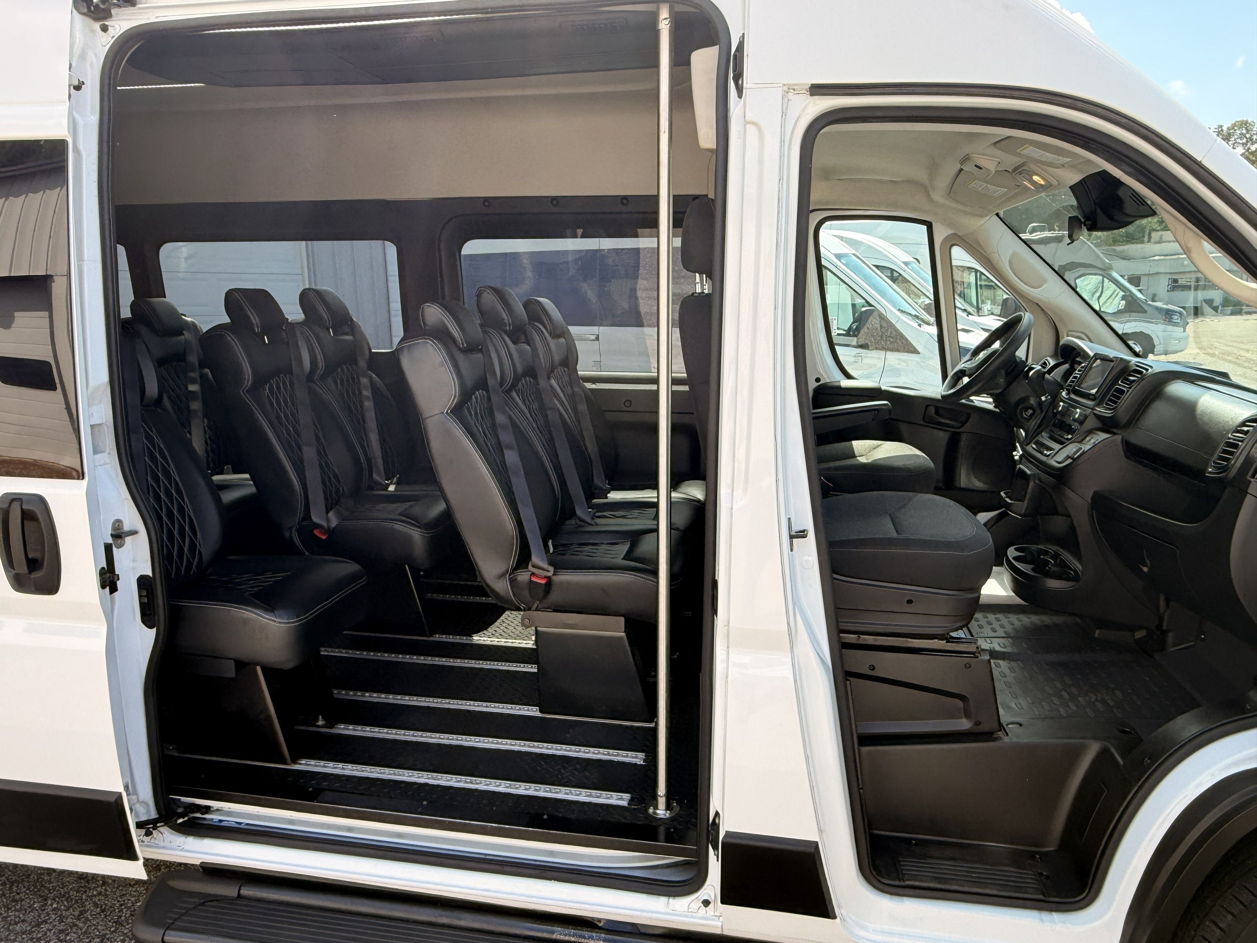 Used 2022 RAM ProMaster 2500 FWD image 12