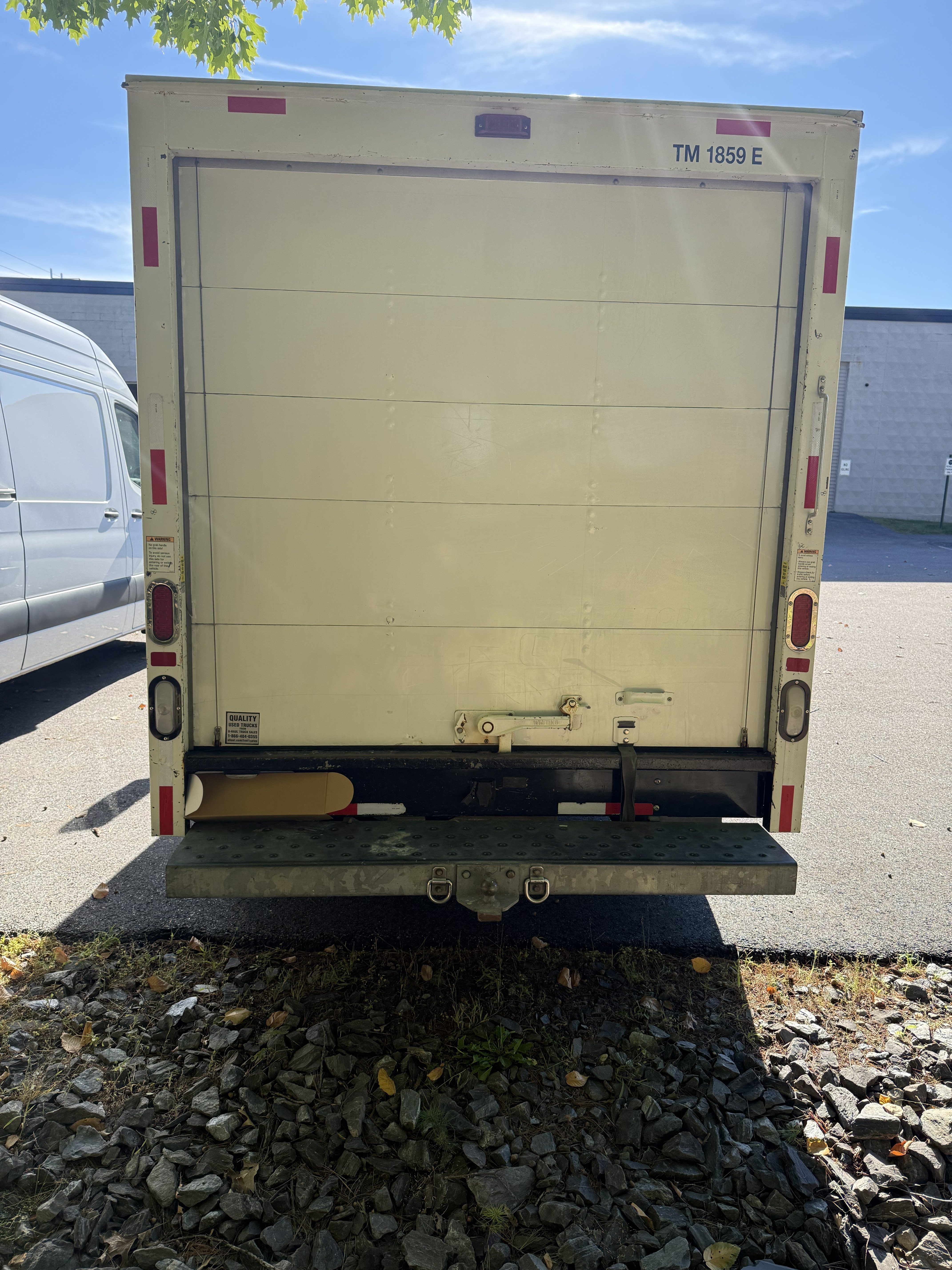 Used 2013 GMC Savana 3500 RWD image 9