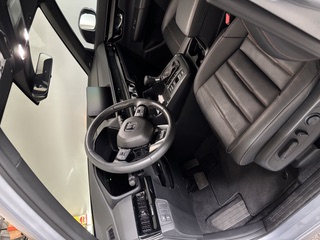 Used 2025 Honda CR-V Sport Touring image 4