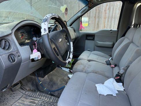 Used 2005 Ford F150 STX RWD image 5