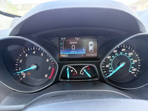 Used 2014 Ford Escape Titanium FWD image 13