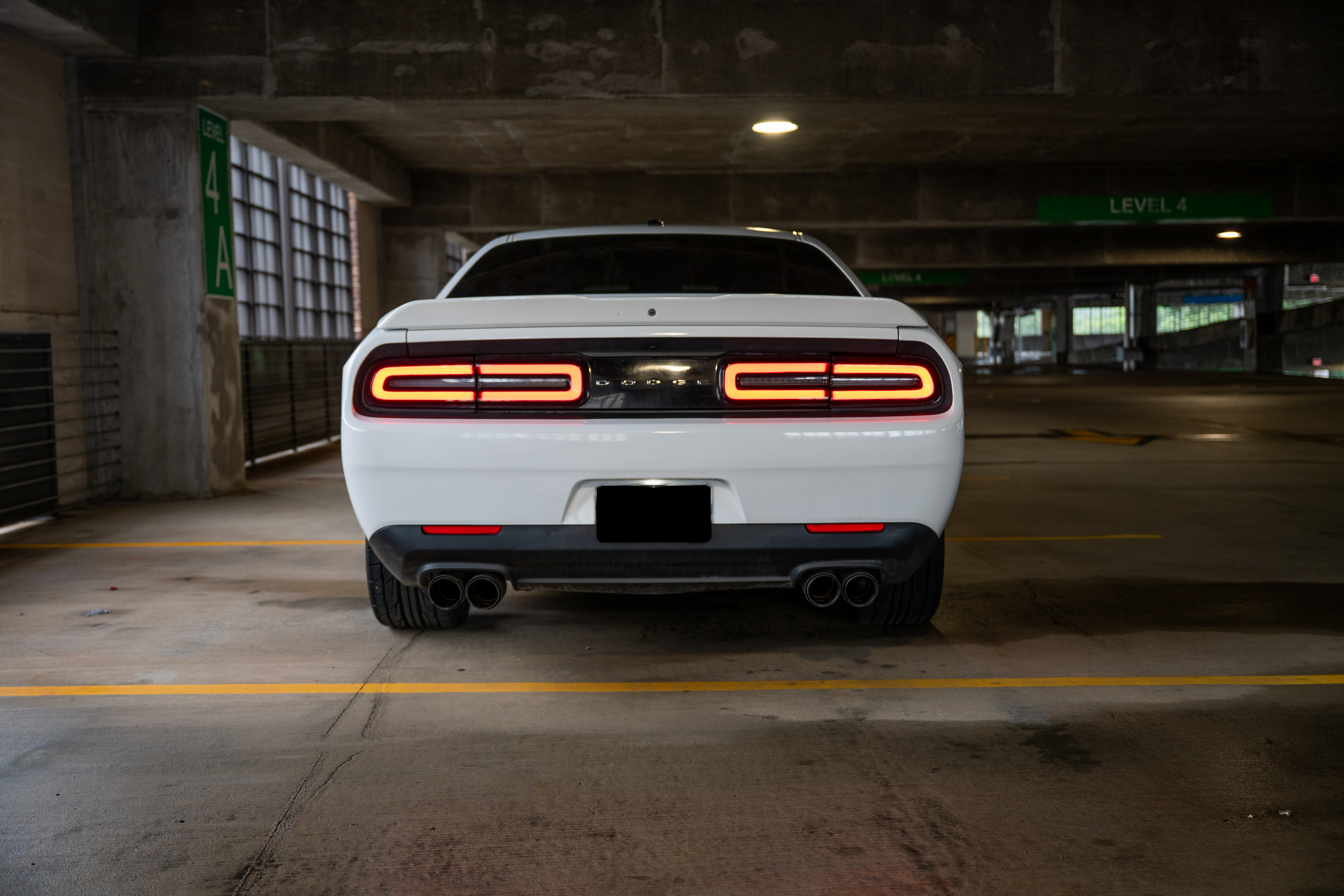 Used 2018 Dodge Challenger R/T RWD image 6