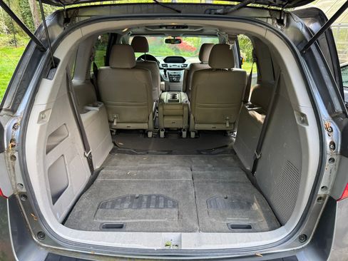 Used 2013 Honda Odyssey Touring Elite image 12