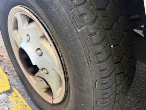 Used 2013 Ford E-250 and Econoline 250 w/ Commercial Cargo Van Pkg image 6