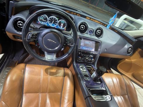 Used 2011 Jaguar XJ L image 2