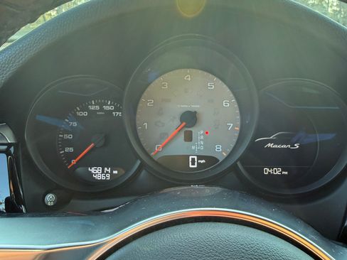Used 2020 Porsche Macan S image 8